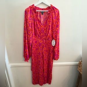 COPY - NWT Hot Pink and Orange Leopard print maxi dress.